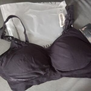 Wireless Black Lace-Trim Comfort Bra